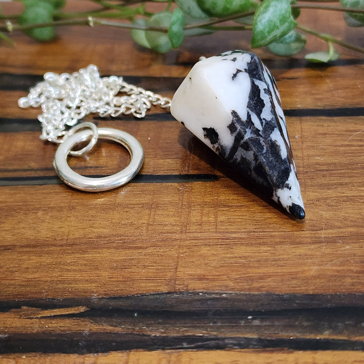 Black & White Zebra Jasper - Pendulum