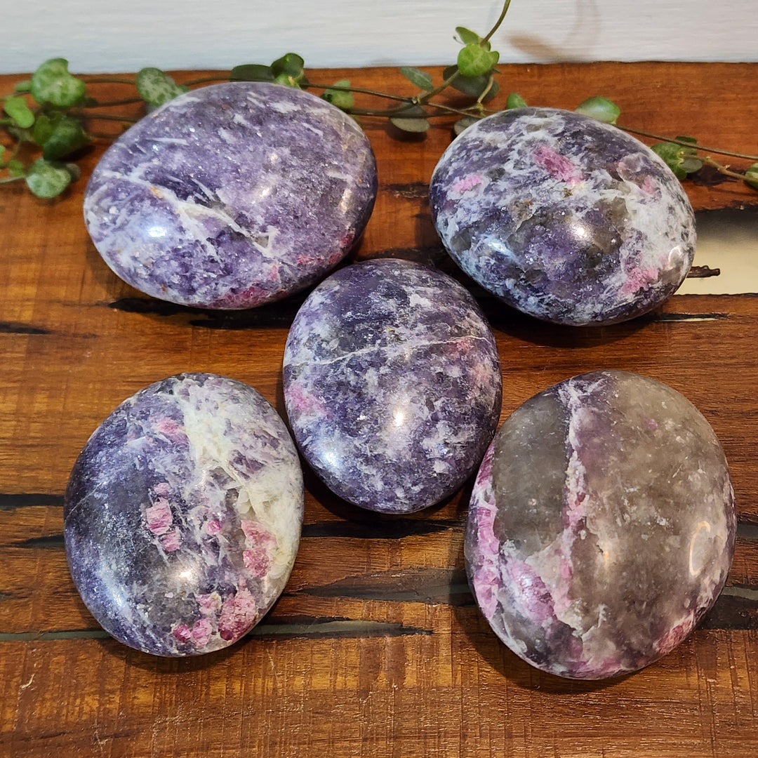 Unicorn - Palm Stones