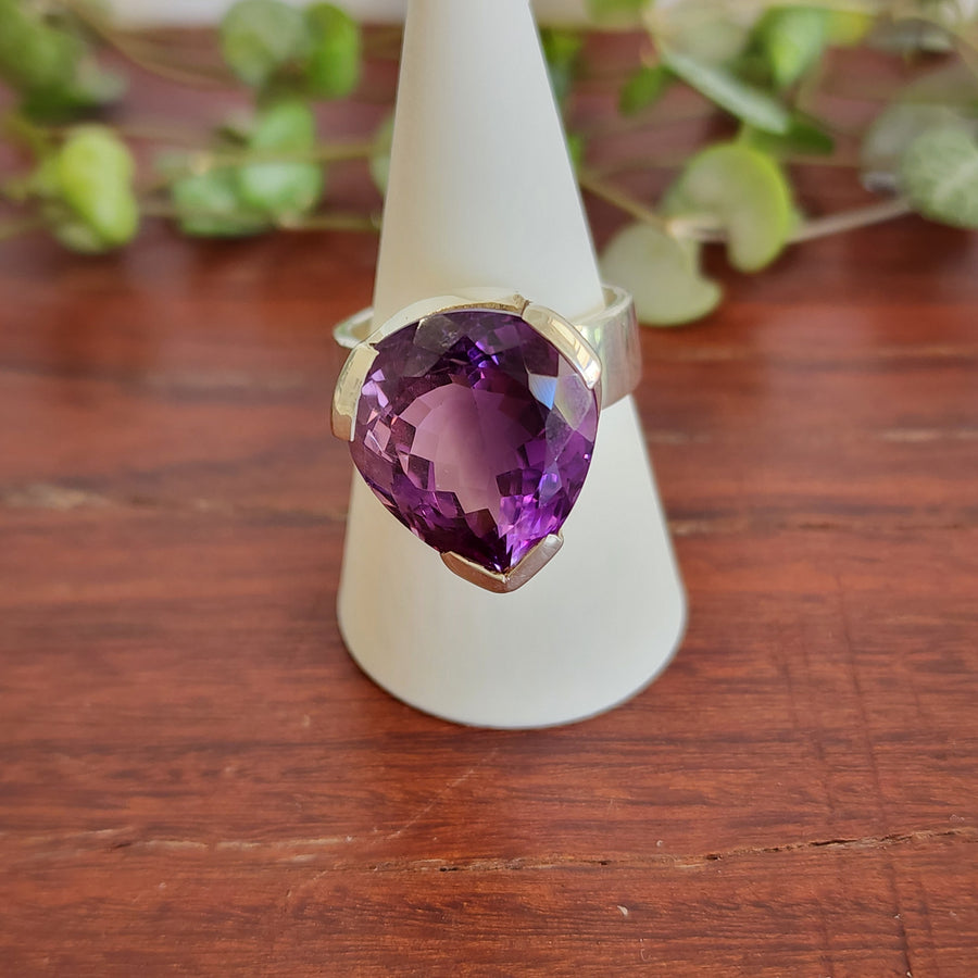 Amethyst - Ring - Mel'z Place