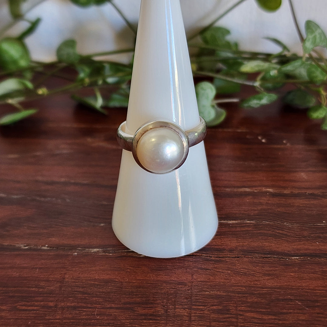 Fresh Water Pearl No 1 Ring