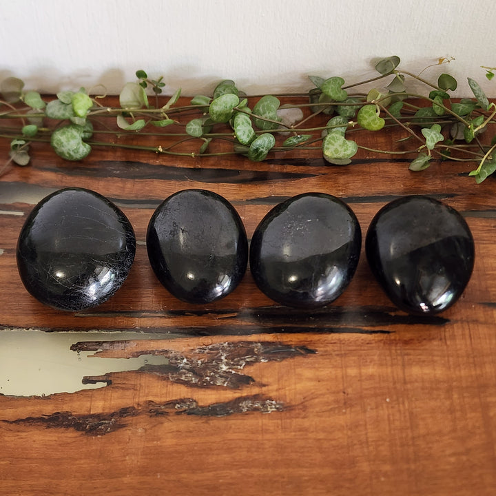 Black Tourmaline - Palm stones