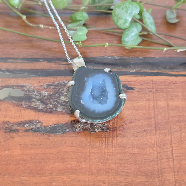 Agate Geode Pendant set in 925 sterling silver