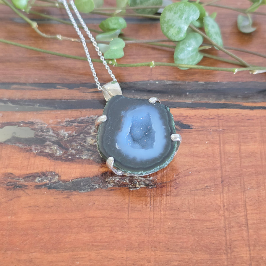 Agate Geode Pendant set in 925 sterling silver