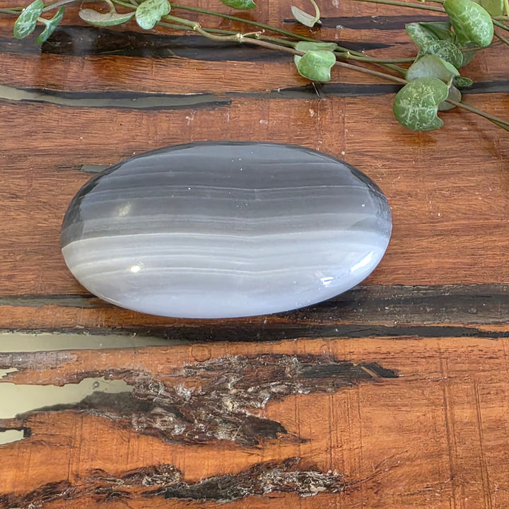 Black Banded Onyx - Palm Stone