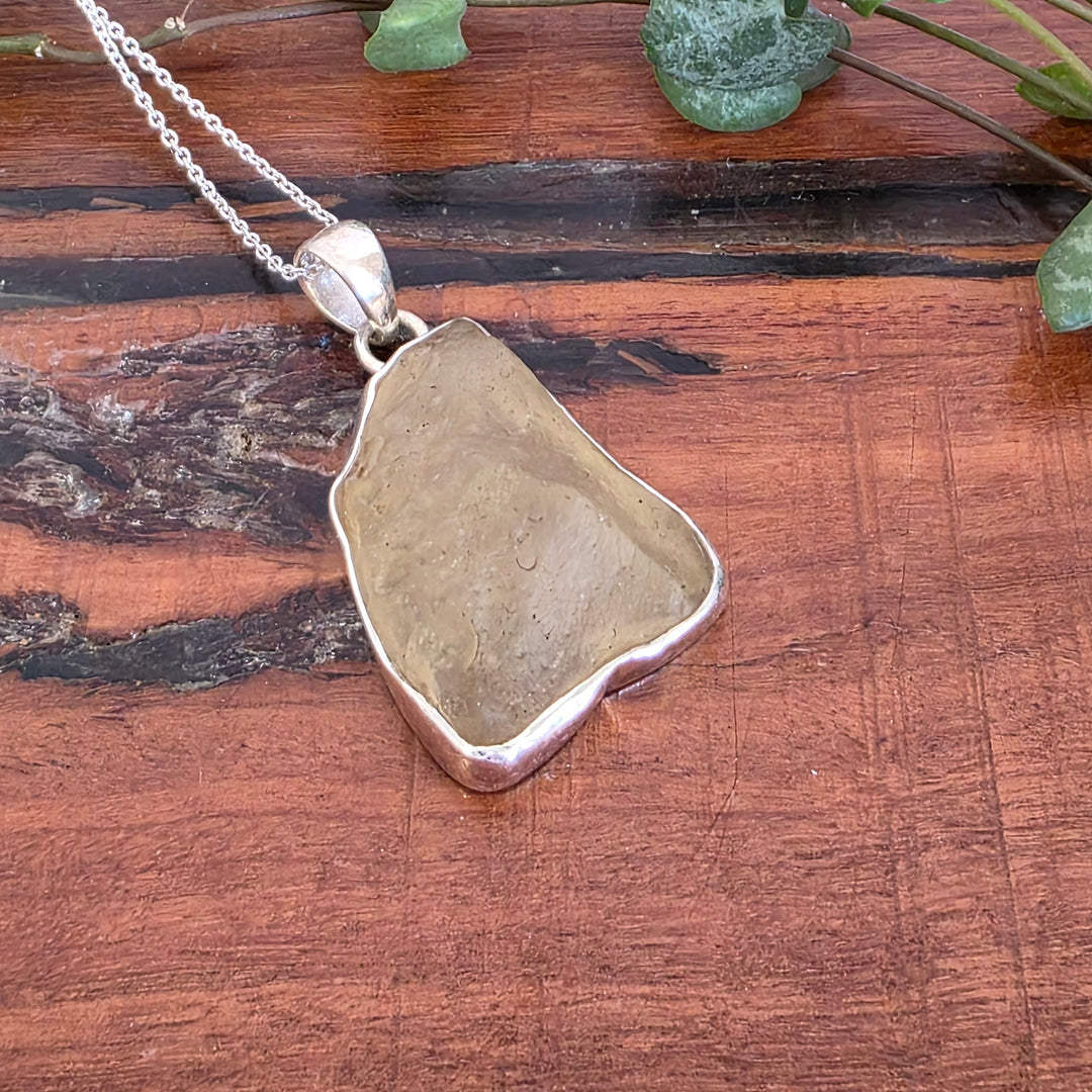 Libyan Desert Glass Pendant in 925 Sterling Silver