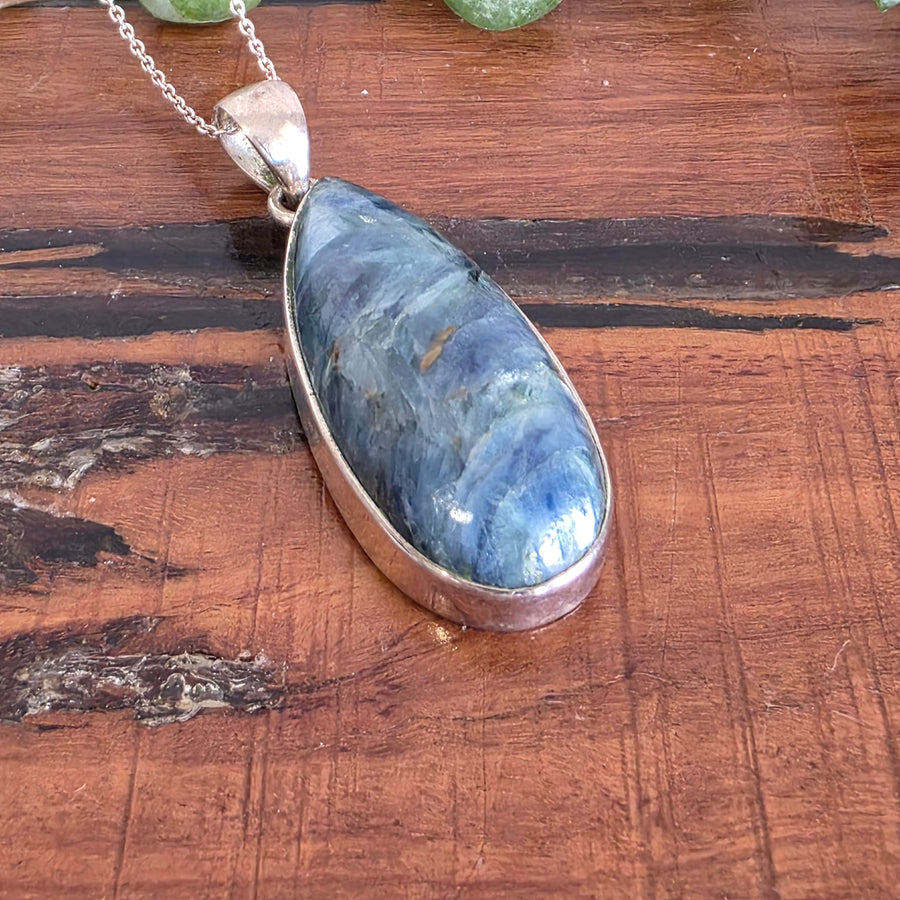 Blue Green Kyanite - Pendant set in 925 Sterling Silver