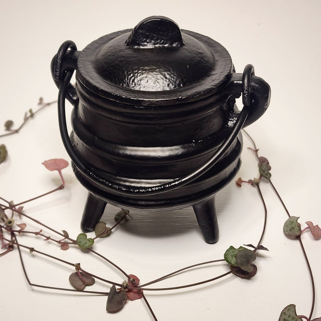 Cast Iron Cauldron - Striped