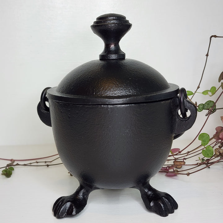 Aluminum Cauldron - With 3 Legs