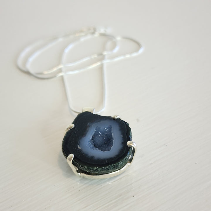 Agate Geode - Pendant