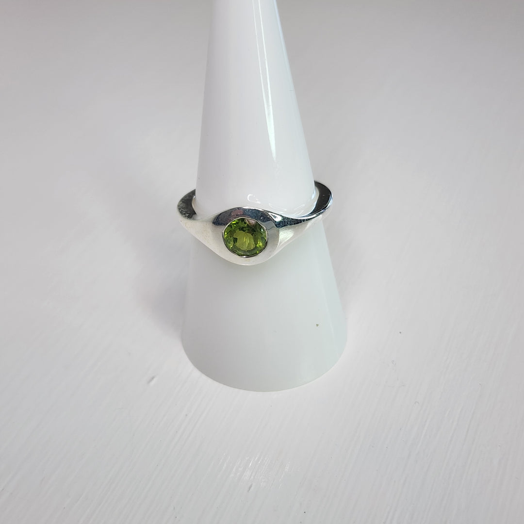Peridot - Ring