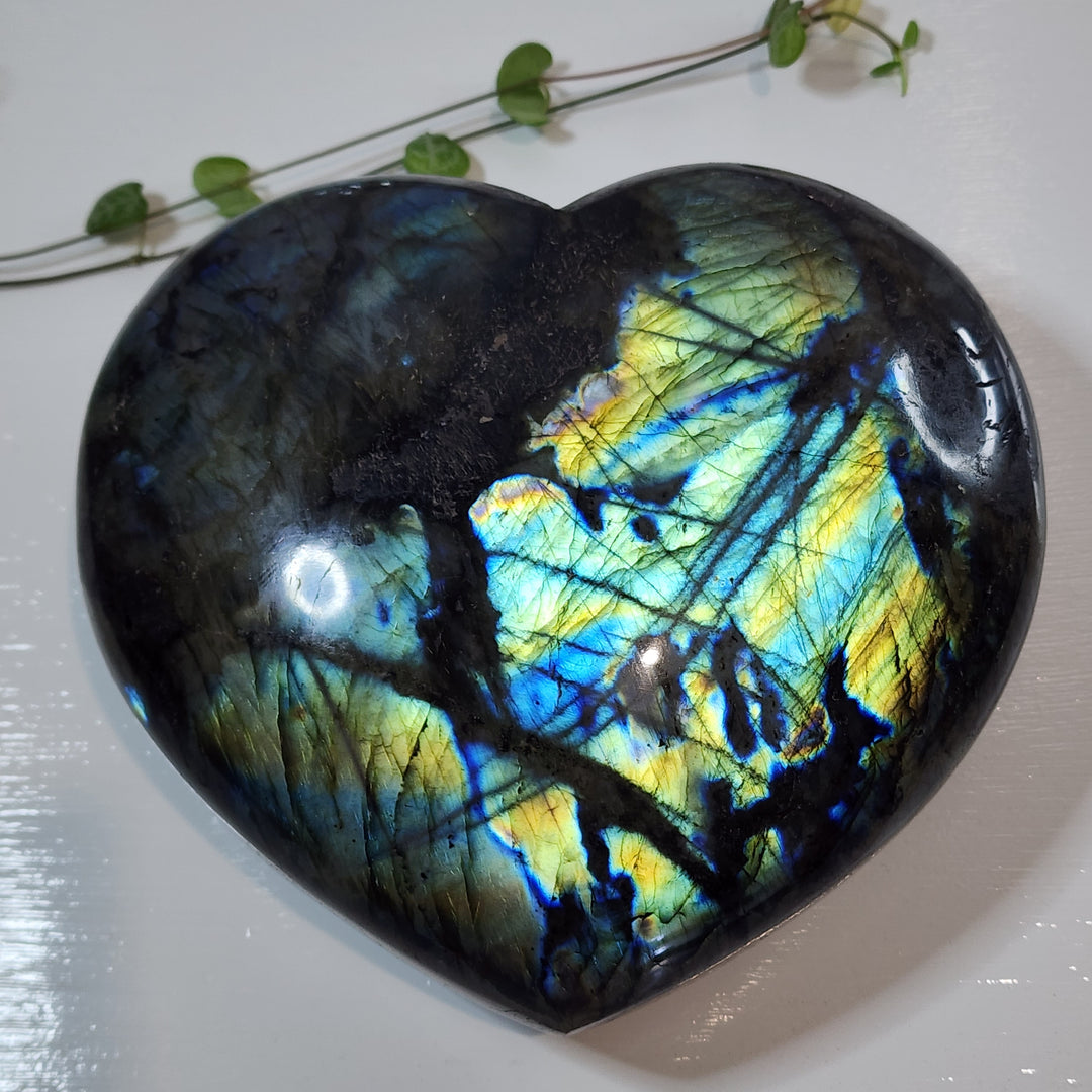 Labradorite - Heart 2125g