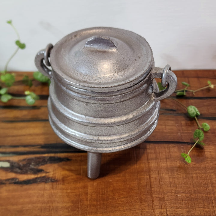 Cast Iron Cauldron - Striped Sliver