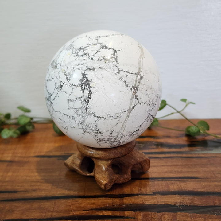 Howlite - Sphere