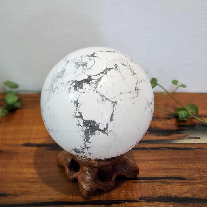 Howlite - Sphere