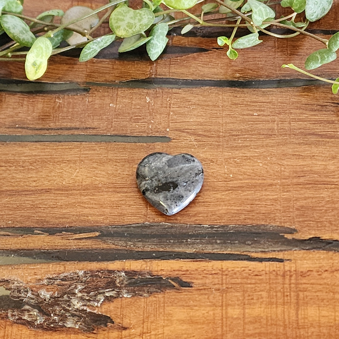 Larvikaite - Heart 20mm