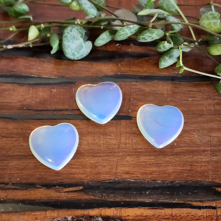 Opalite - Hearts 20mm