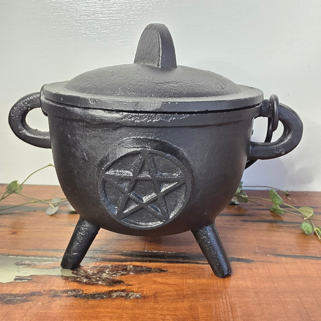 Cast Iron Cauldron - Pentacle