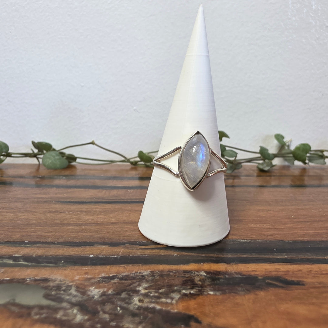 Moonstone - Ring
