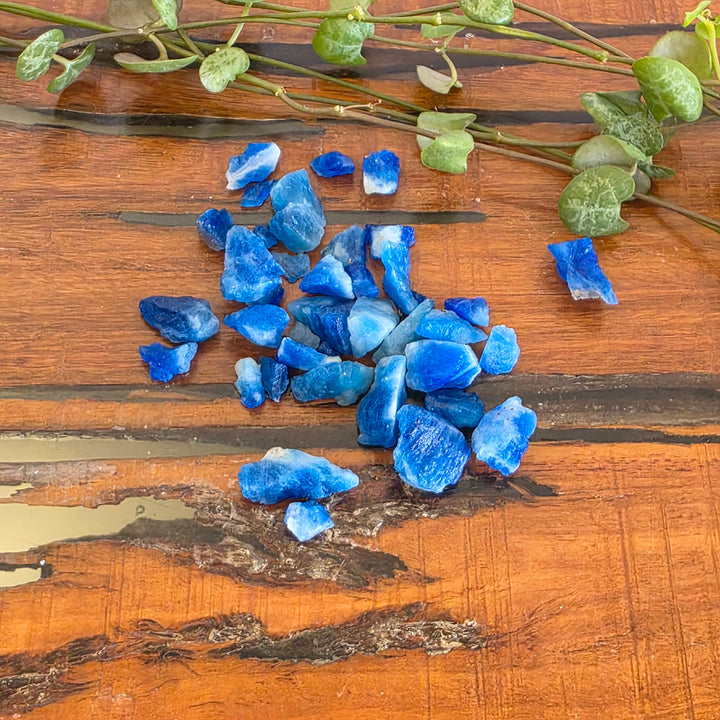 Fluorescent Sodalite - Raw