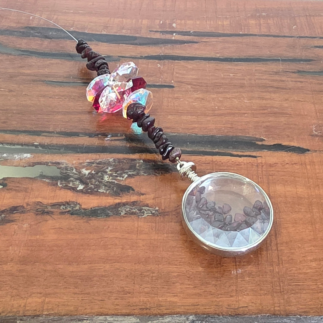Sun Catchers - Garnet Watch