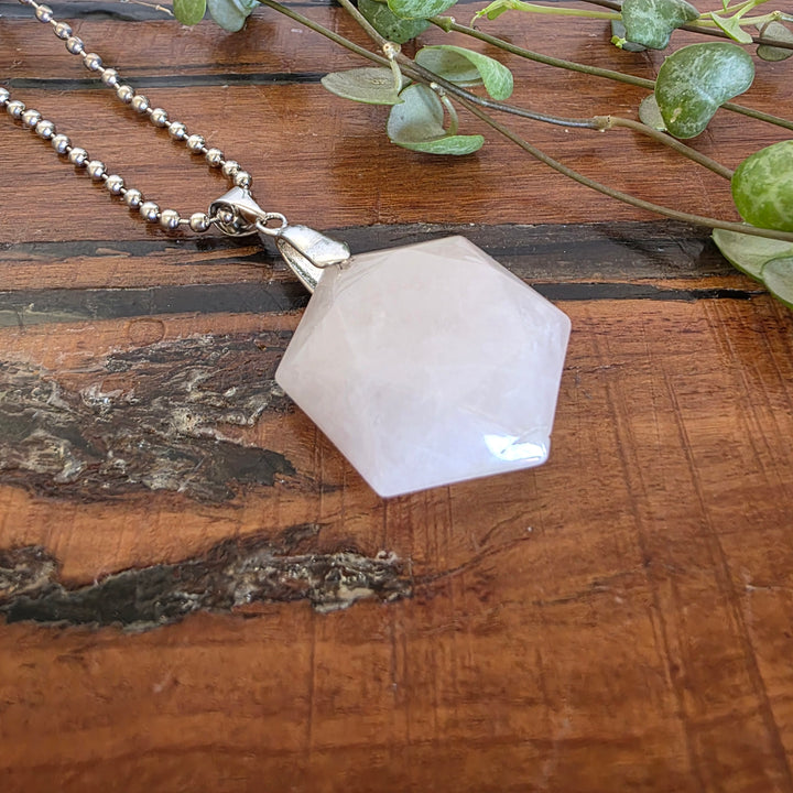 Rose Quartz - Pendant