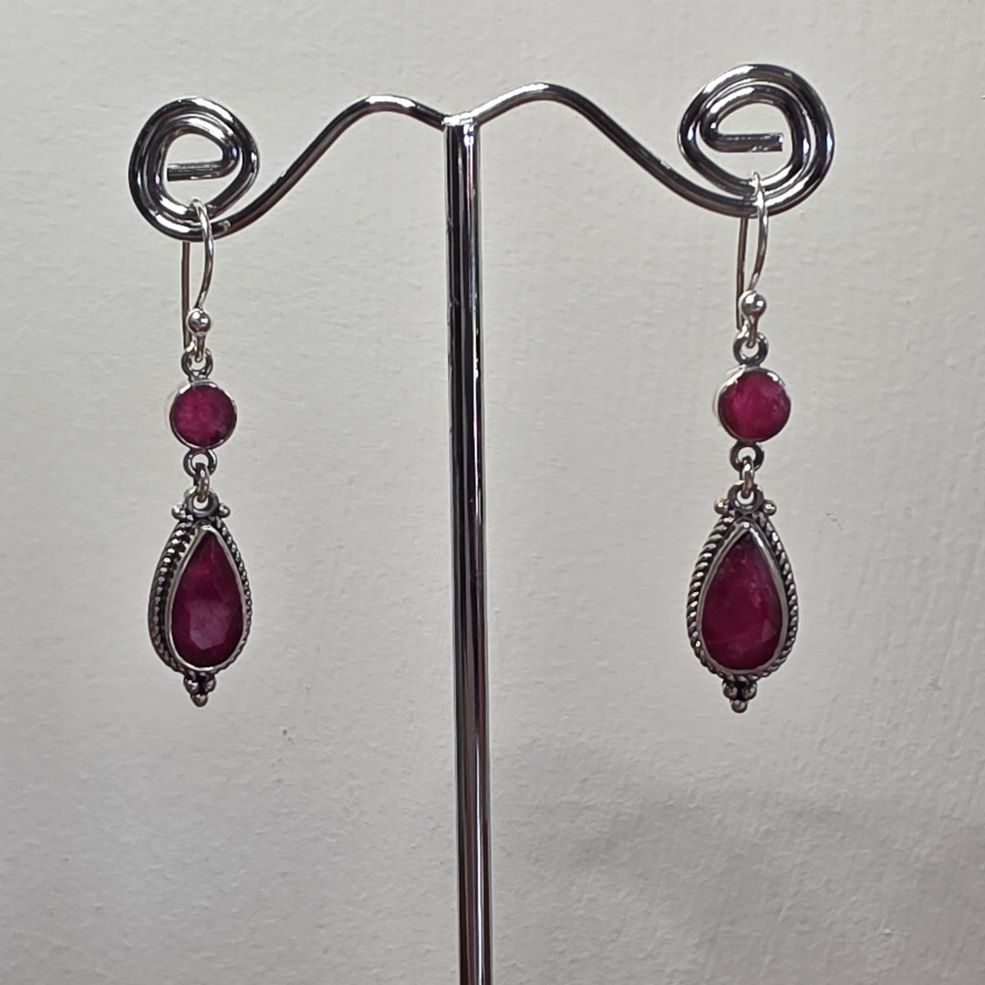Ruby - Earrings