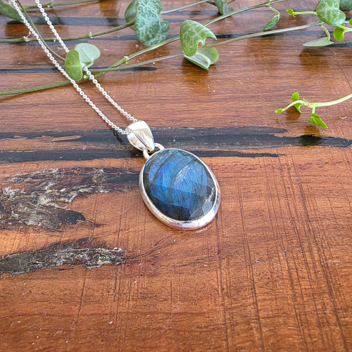 Labradorite - Pendant