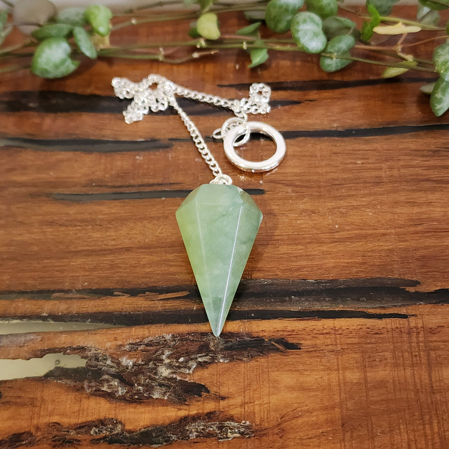 Serpentine (New Jade) Pendulum