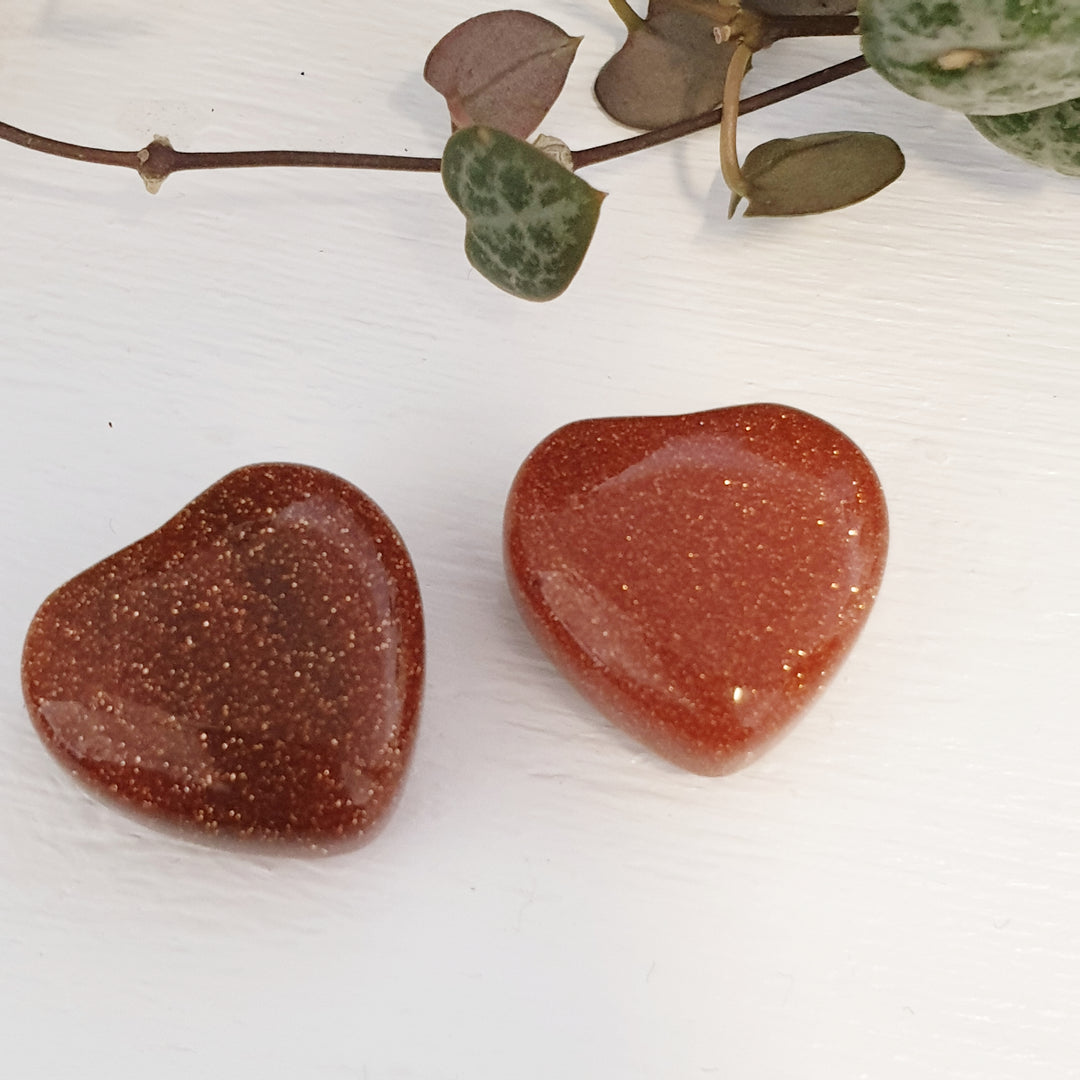 Orange Goldstone - Hearts 20mm