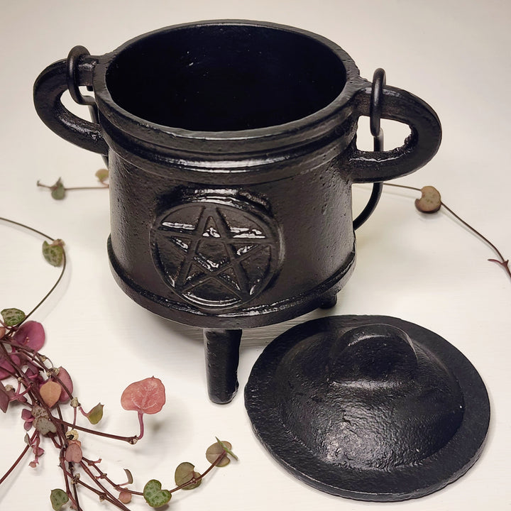 Cast Iron Cauldron - Pentacle