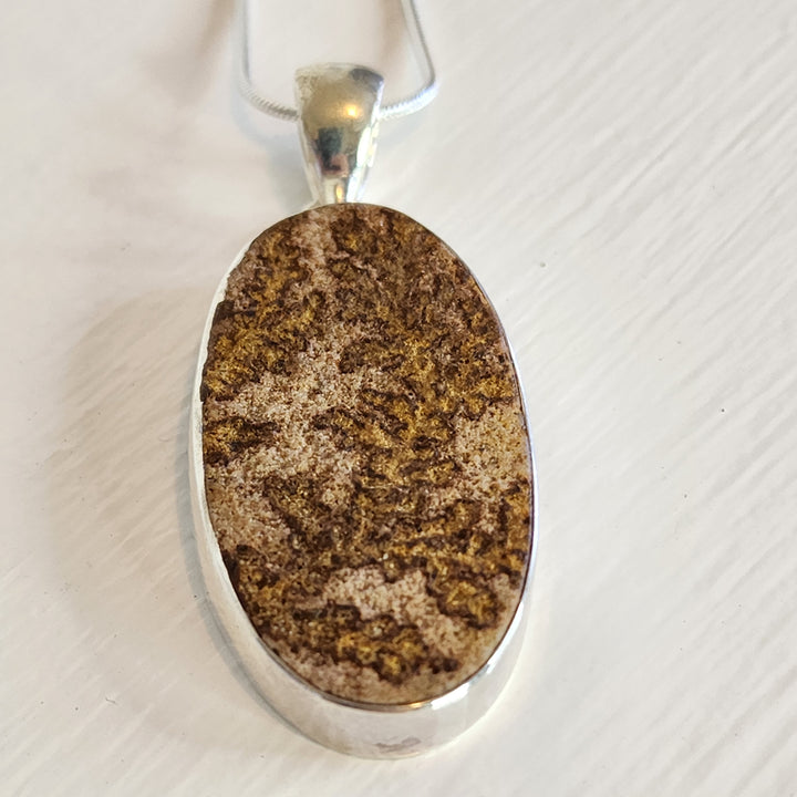 Leaf Jasper - Pendant set in 925 Sterling Silver, comes with a 45cm 935 Sterling Silver Chain.