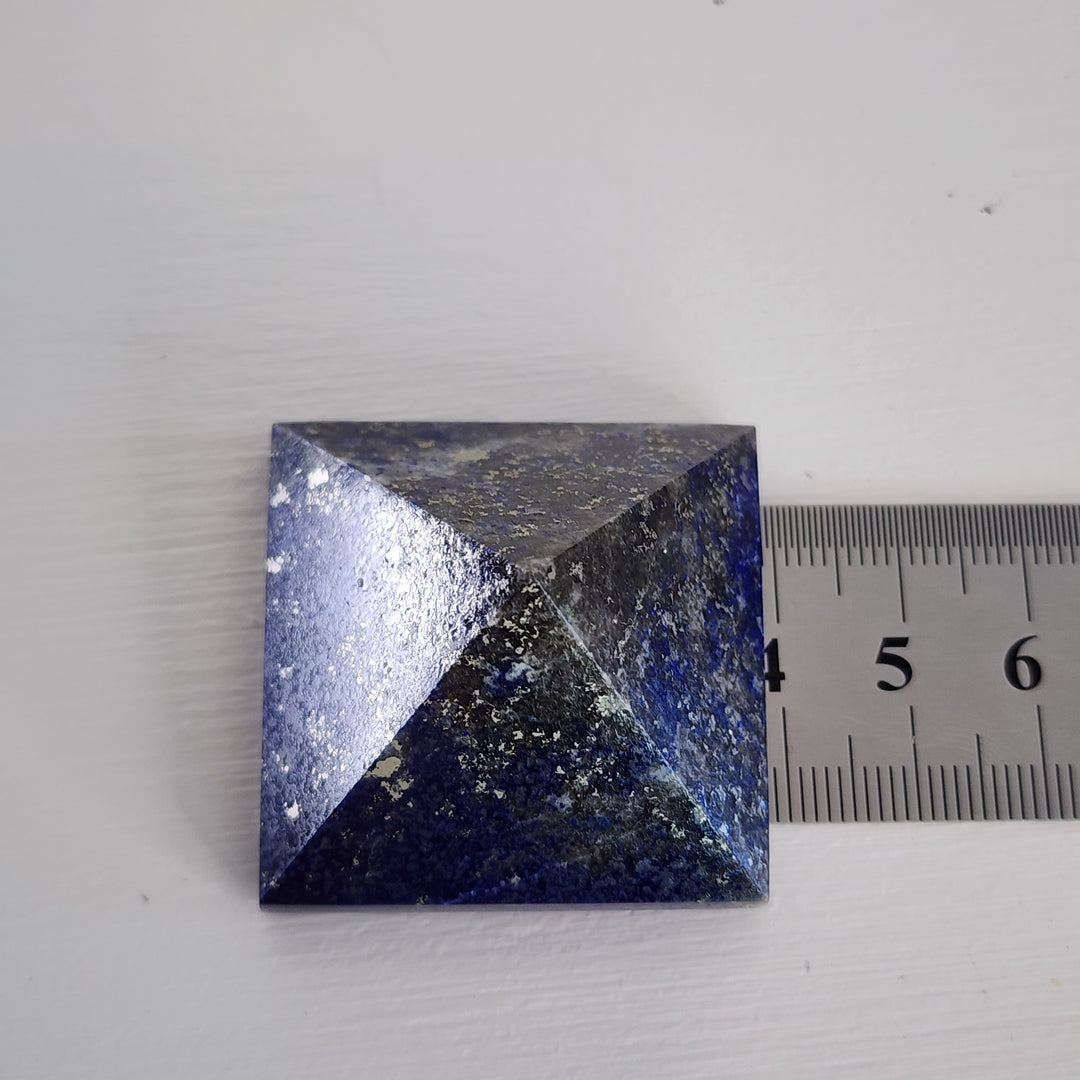 Lapis Lazuli - Pyramid